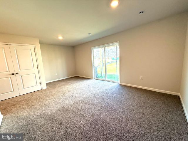 144 GARY WAY, Sicklerville, NJ 08081