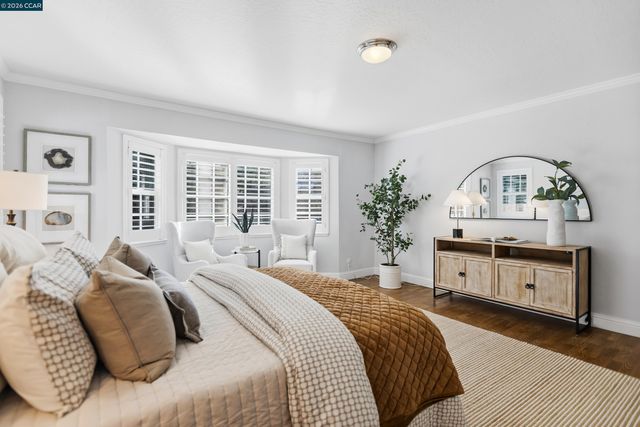 141 Park Ave, Walnut Creek, CA 94595