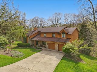 4616 WINDBROOK DR, Murrysville, PA 15668