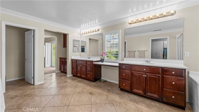 12404 N Green Tree Drive, Rancho Cucamonga, CA 91739