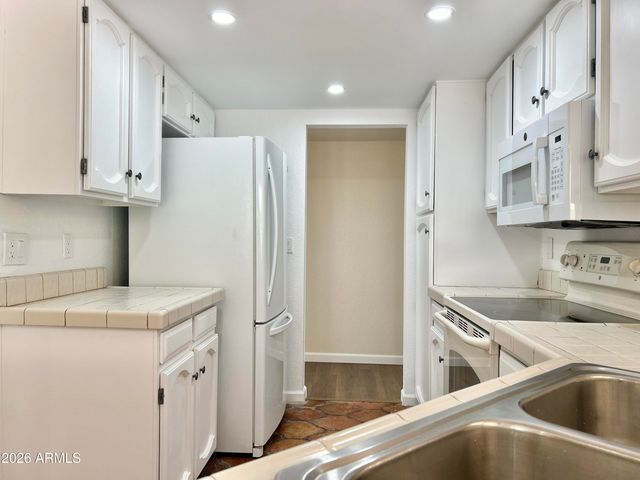 3839 E Cherokee Street, Phoenix, AZ 85044