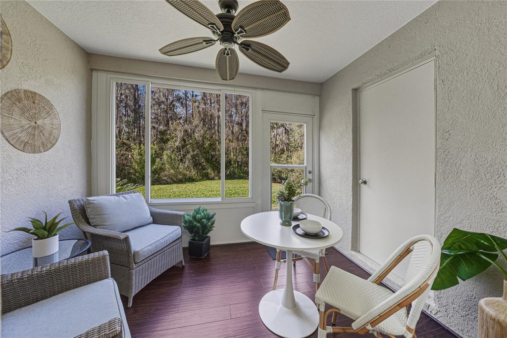 Image 2 of property listing at 1219 KENNEWICK COURT, Wesley Chapel, FL 33543