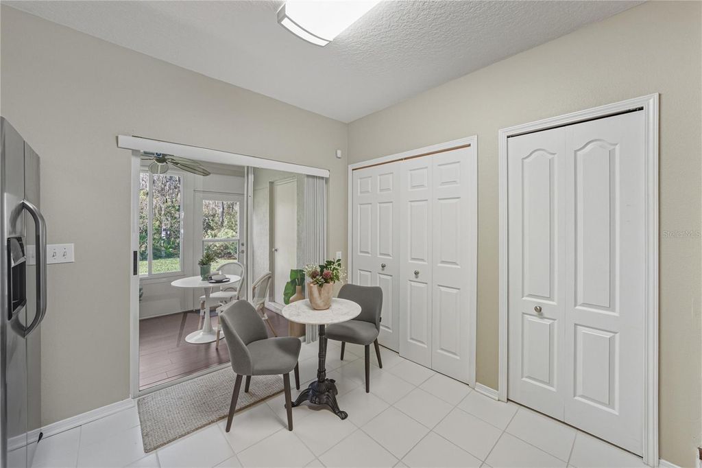 Image 22 of property listing at 1219 KENNEWICK COURT, Wesley Chapel, FL 33543