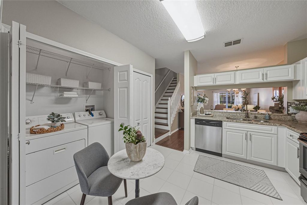 Image 23 of property listing at 1219 KENNEWICK COURT, Wesley Chapel, FL 33543