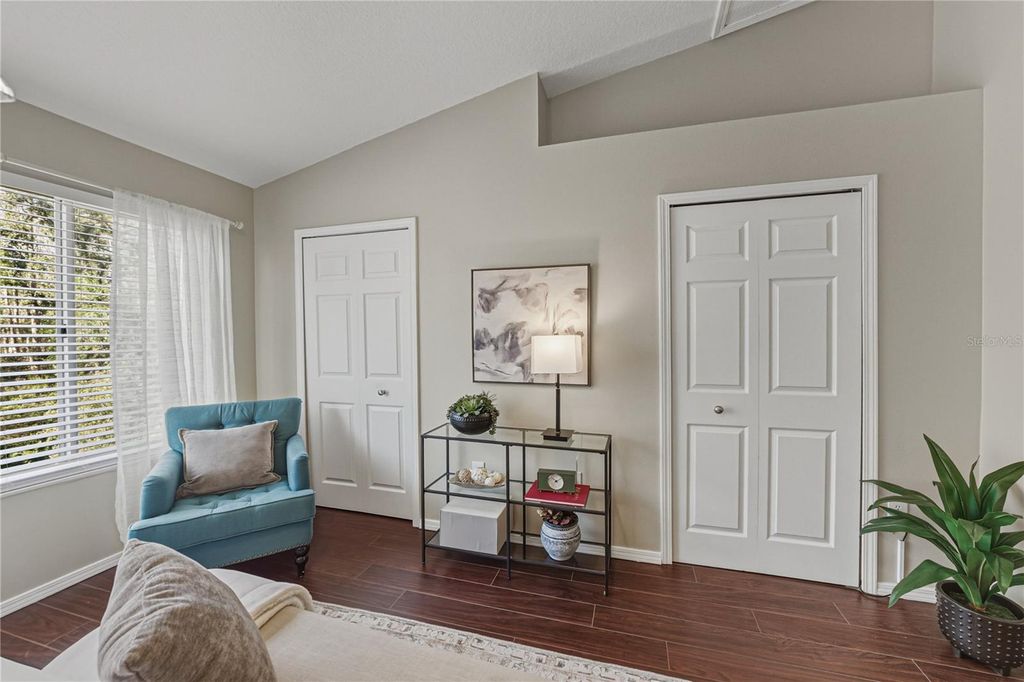 Image 38 of property listing at 1219 KENNEWICK COURT, Wesley Chapel, FL 33543