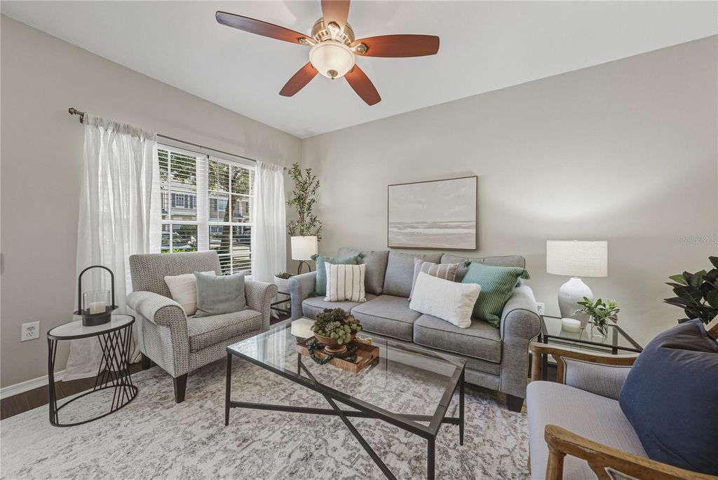 Image 6 of property listing at 1219 KENNEWICK COURT, Wesley Chapel, FL 33543