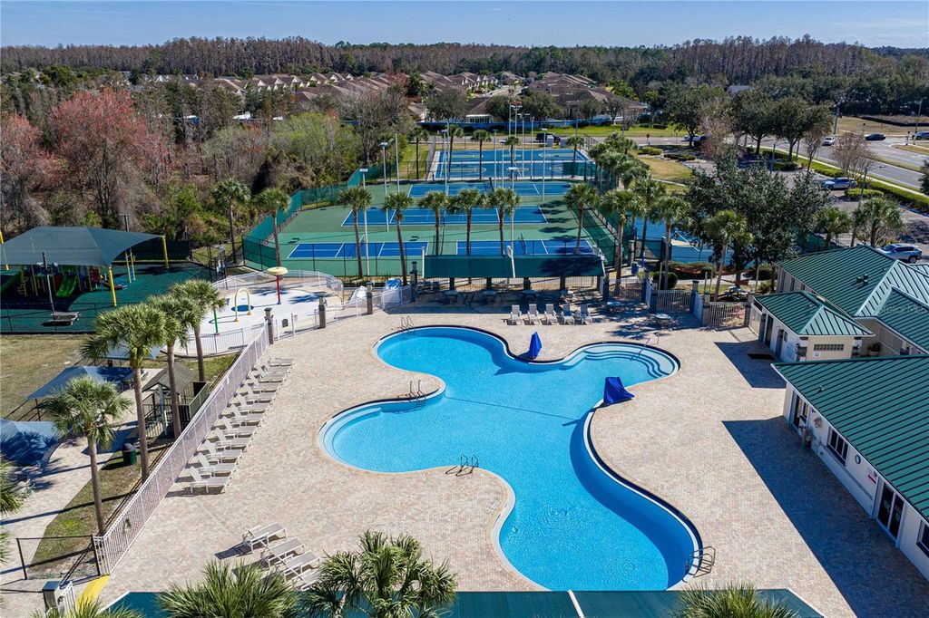 Image 87 of property listing at 1219 KENNEWICK COURT, Wesley Chapel, FL 33543