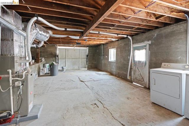 1923 Thompson Ln, El Sobrante, CA 94803