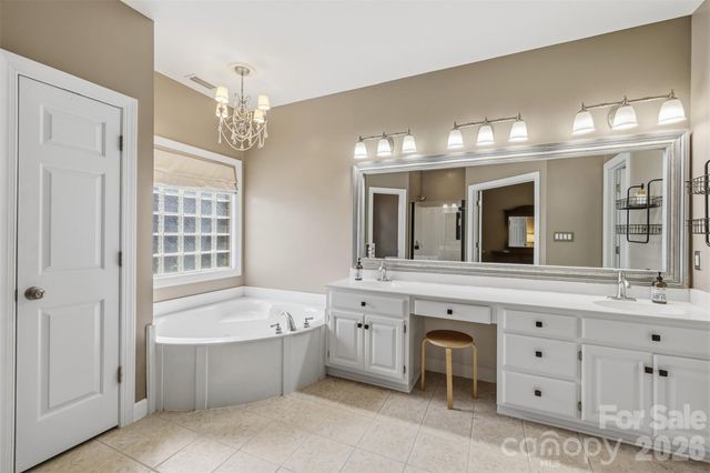 16119 Hallaton Drive, Huntersville, NC 28078