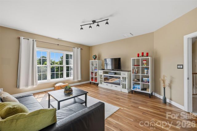 16119 Hallaton Drive, Huntersville, NC 28078