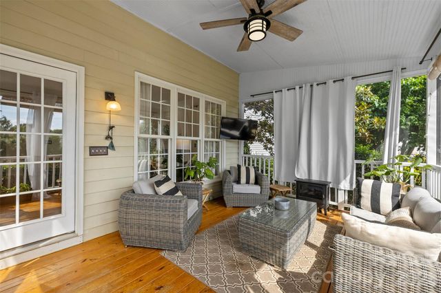 16119 Hallaton Drive, Huntersville, NC 28078