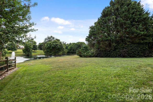 16119 Hallaton Drive, Huntersville, NC 28078