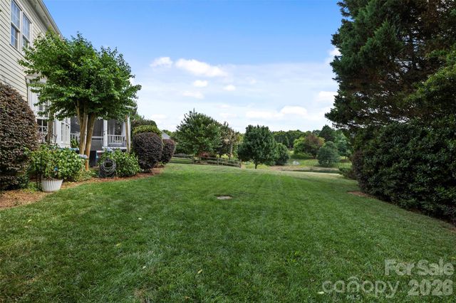 16119 Hallaton Drive, Huntersville, NC 28078