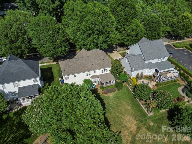16119 Hallaton Drive, Huntersville, NC 28078