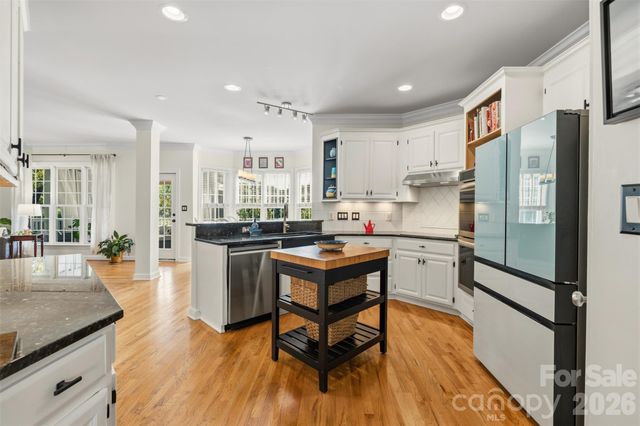 16119 Hallaton Drive, Huntersville, NC 28078