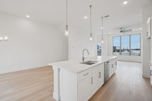 13351 Goodland Street 208, Farmers Branch, TX 75234