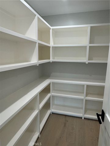 1612 Gates Avenue, Manhattan Beach, CA 90266