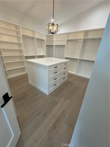 1612 Gates Avenue, Manhattan Beach, CA 90266