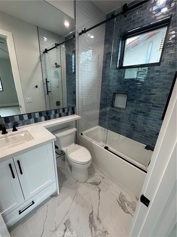 1612 Gates Avenue, Manhattan Beach, CA 90266