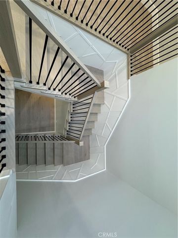 1612 Gates Avenue, Manhattan Beach, CA 90266