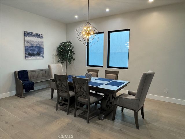 1612 Gates Avenue, Manhattan Beach, CA 90266