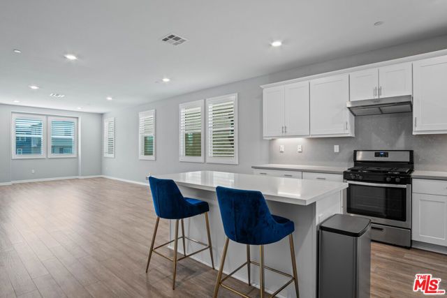 763 Sienna Way, Inglewood, CA 90301