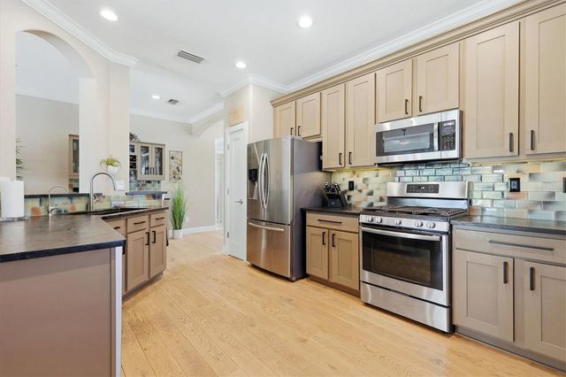 1020 CREEK NINE DRIVE, North Port, FL 34291