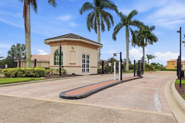 1020 CREEK NINE DRIVE, North Port, FL 34291