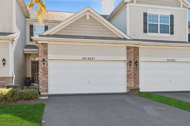 34W685 Roosevelt Avenue B, St. Charles, IL 60174