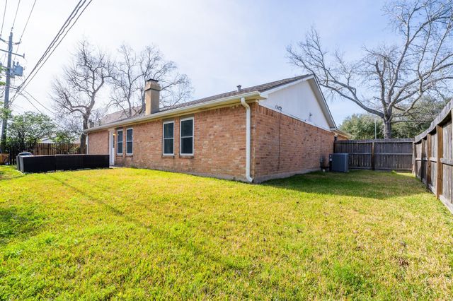 12807 Venice Lane, Stafford, TX 77477