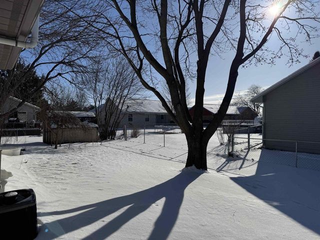 3506 Greenwood Drive, Janesville, WI 53546