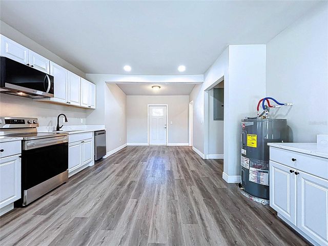 1621 7TH AVENUE N, St Petersburg, FL 33713