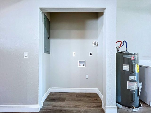 1621 7TH AVENUE N, St Petersburg, FL 33713