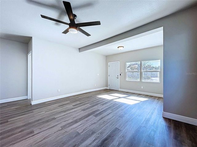 1621 7TH AVENUE N, St Petersburg, FL 33713