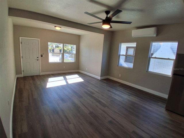 1621 7TH AVENUE N, St Petersburg, FL 33713