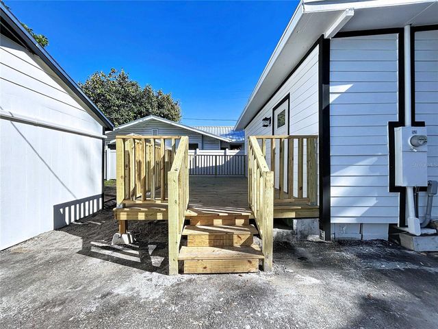 1621 7TH AVENUE N, St Petersburg, FL 33713