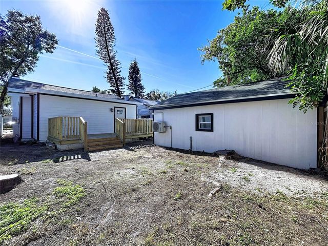 1621 7TH AVENUE N, St Petersburg, FL 33713