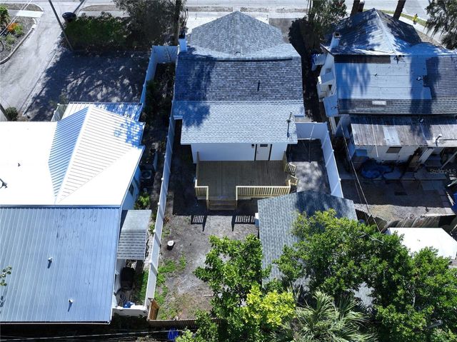 1621 7TH AVENUE N, St Petersburg, FL 33713