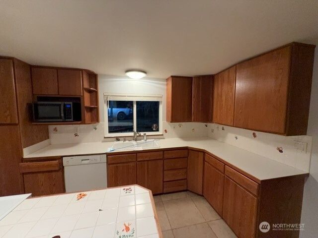 13015 Brownsville Highway NE, Poulsbo, WA 98370