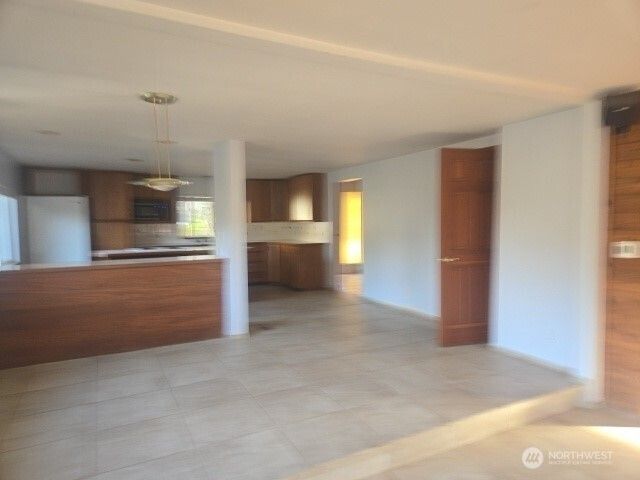 13015 Brownsville Highway NE, Poulsbo, WA 98370