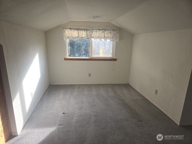 13015 Brownsville Highway NE, Poulsbo, WA 98370