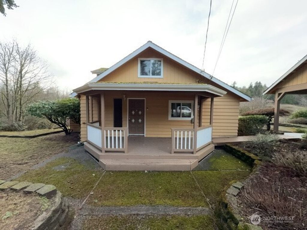 13015 Brownsville Highway NE, Poulsbo, WA 98370