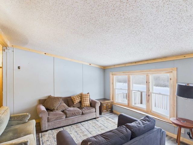 5717 N Overlook Road, Leelanau Twp, MI 49670