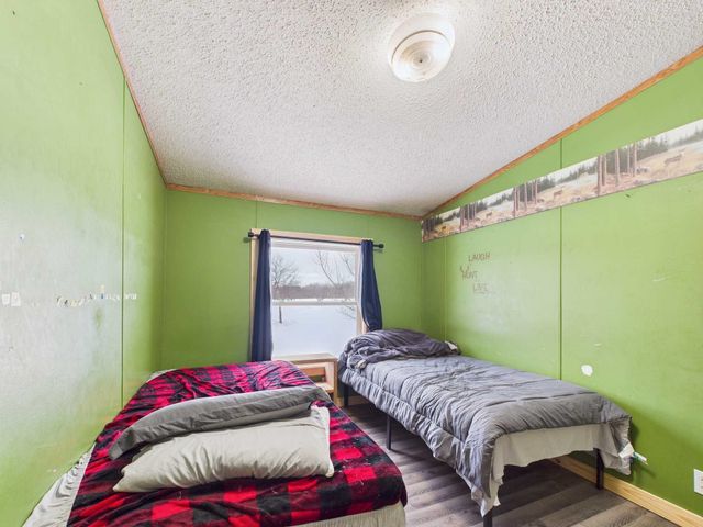 5717 N Overlook Road, Leelanau Twp, MI 49670