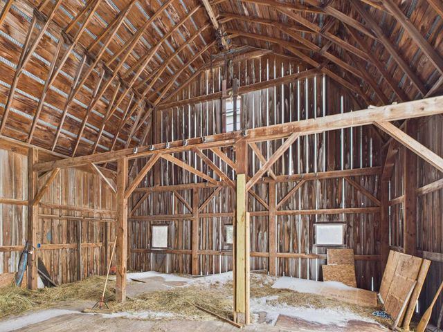 5717 N Overlook Road, Leelanau Twp, MI 49670