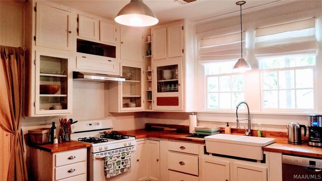 3202 Lebron Road, Montgomery, AL 36106