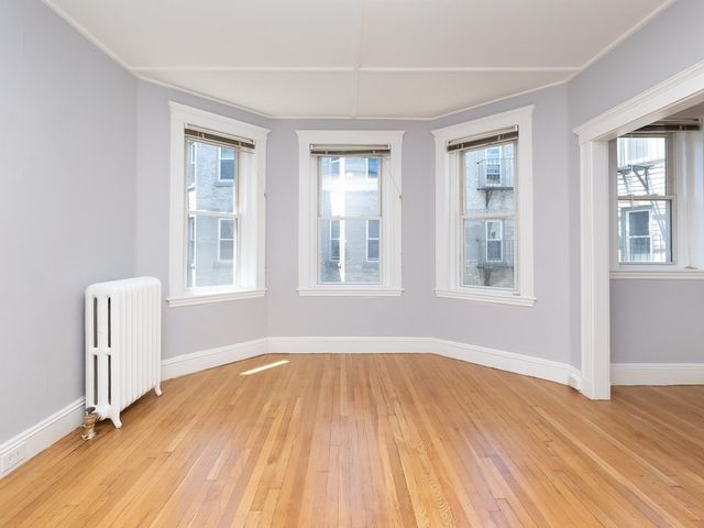133 Park Dr 33, Boston, MA 02215