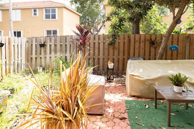 873 NW 135th Avenue, Pembroke Pines, FL 33028
