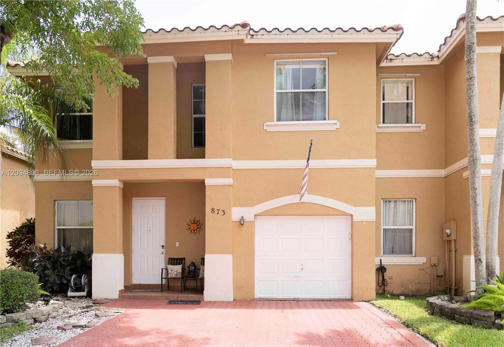 873 NW 135th Avenue, Pembroke Pines, FL 33028