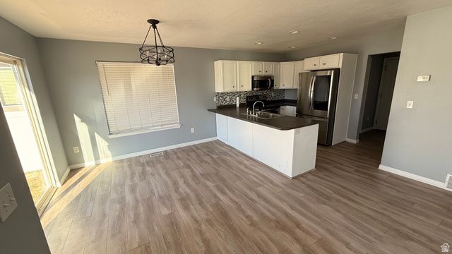 12446 S MOSSBERG DR, Herriman, UT 84096